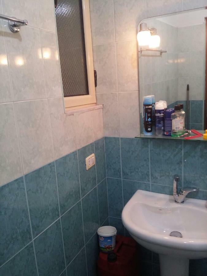 Cozy Sea Apartment Sarande Ngoại thất bức ảnh