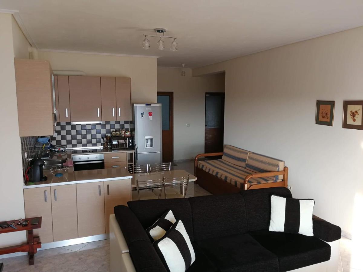Cozy Sea Apartment Sarande Ngoại thất bức ảnh